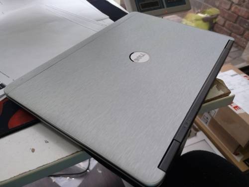 LIMITED EDITION**ULTRABOOK**DELL LATITUDE E7240*i5-4210U*6GB RAM*256GB SSD*BACKLIT KEYBOARD*